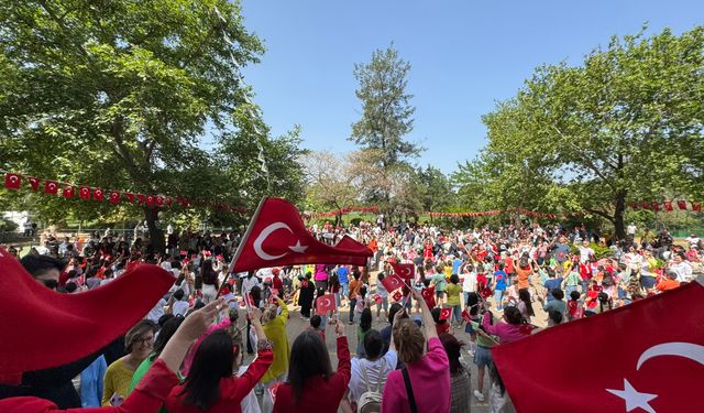 Özel Başak Koleji’nden şölen havasında kutlama