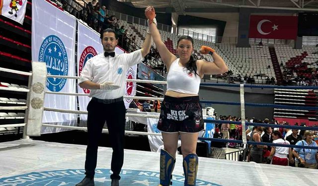 Sökeli 3 genç sporcu Dünya Kupası’ndan madalyayla döndü