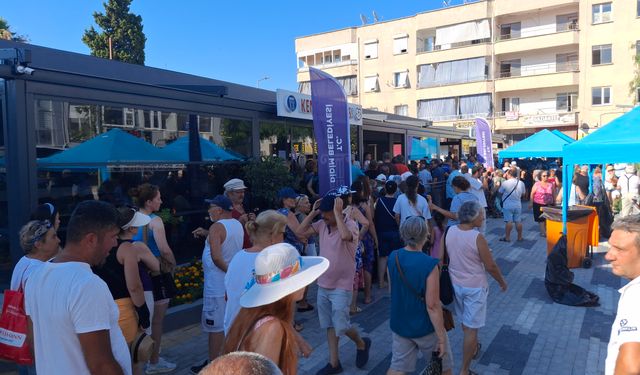 Didim Belediyesi’nin aşure hayrına yoğun ilgi