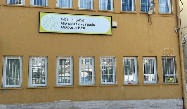 Kuşadası'nda okullar Denetimli Serbestlik eliyle yenilendi