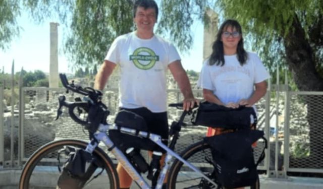 Yardım toplamak için Dünya turuna çıkan emekli itfaiyeci Didim’e uğradı