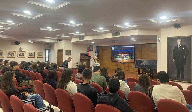 Geleceğin üniversitelileri, kampüsleri yerinde gördü