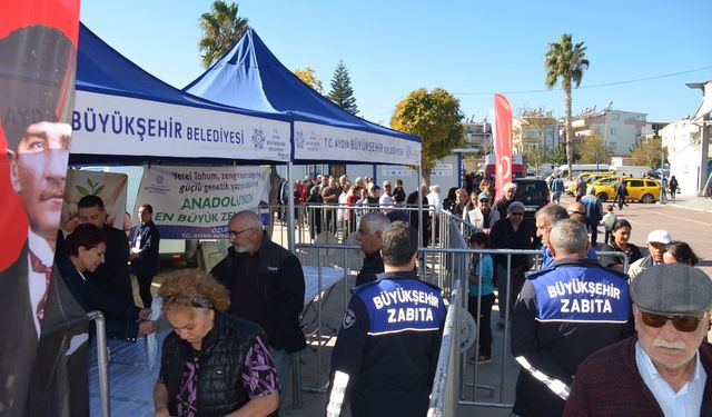 Aydın BŞB’nin ata tohumları Didimlilere dağıtıldı
