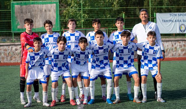 Aydın Büyükşehir'in gençlerinden dört dörtlük galibiyetler