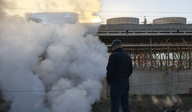 Başkan Zencirci, patlama alanında: Vatandaşlar işe, çocuklar okula gidemedi