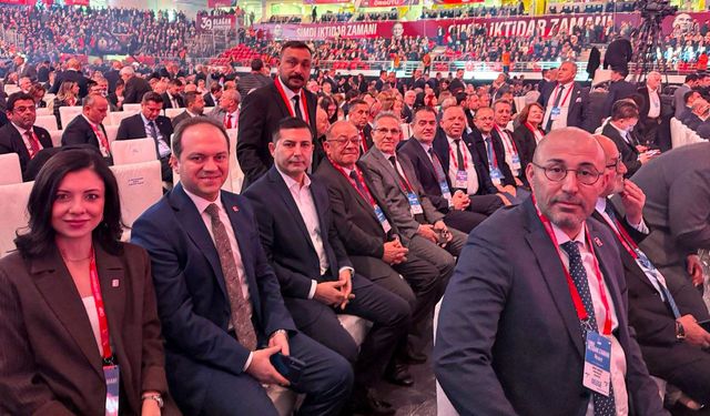 CHP Aydın’dan kurultayda gövde gösterisi