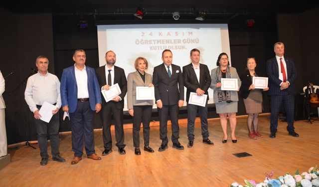 Didim’de Öğretmenler günü kutlandı