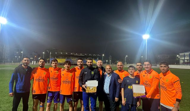 Germencikspor’a baklava morali