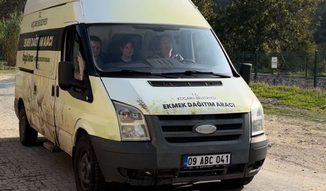Koçarlı’da Mobil Halk Ekmek aracı beğeni topluyor