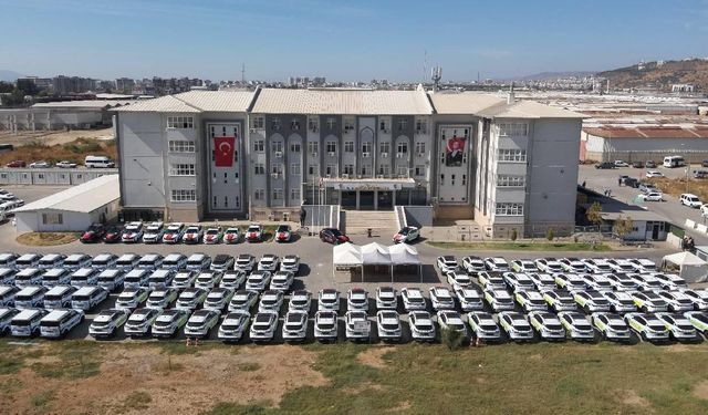 Müjdeyi Sarıbaş verdi: Aydın'a 95 yeni araç