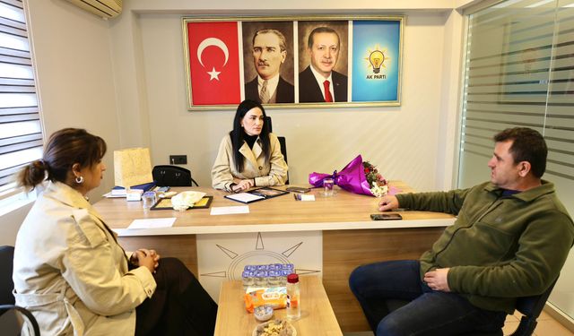 Sarıbaş, Aydın’a döner dönmez vatandaşlarla buluştu: “Her hemşehrimizin sesine kulak veriyoruz”