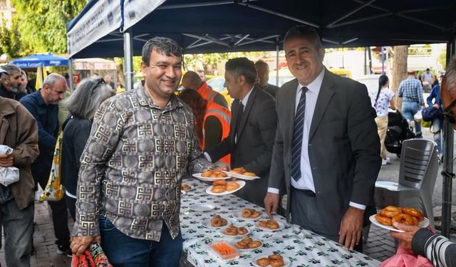 'Şehit Öğretmenler' Kuşadası'nda unutulmadı