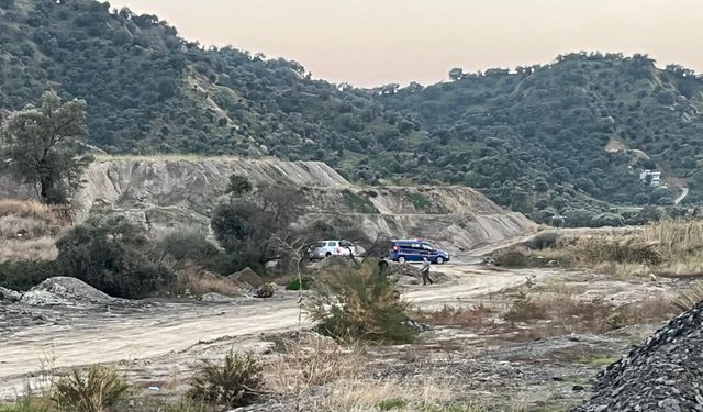 Nazilli’de hareketli dakikalar: Tarlada top mühimmatı bulundu