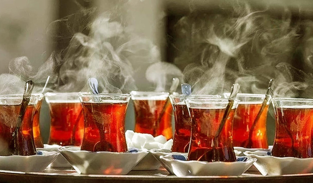 Dev firma Türkiye'de çay üretimini durdurdu