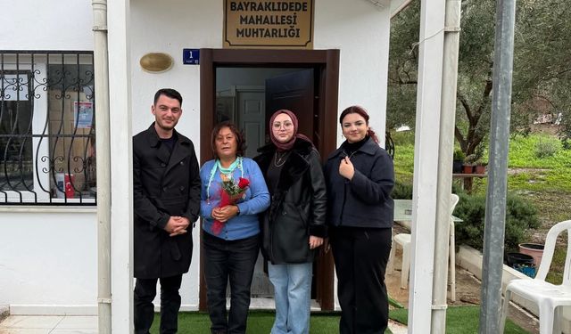 AK Partili gençlerden 'Kadın muhtarlara' anlamlı ziyaret