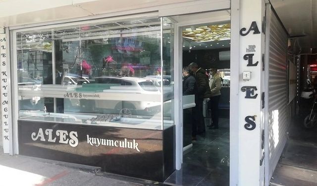 Aydın'da müşterilerini dolandıran kuyumcuya 42 yıl hapis cezası