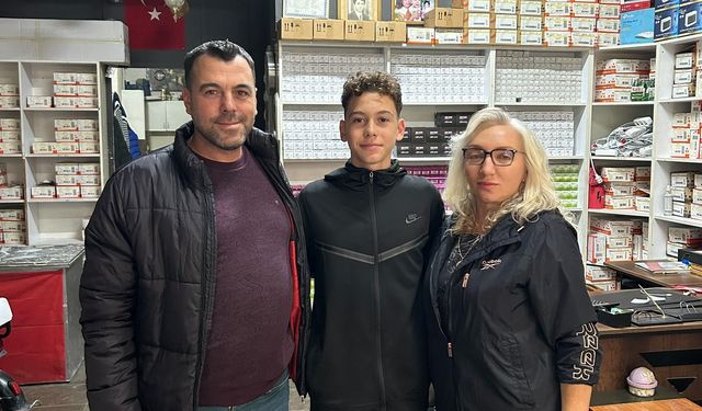 İYİ Partili Baltacı’dan Milli Futbolcu Topçu’ya tebrik ziyareti