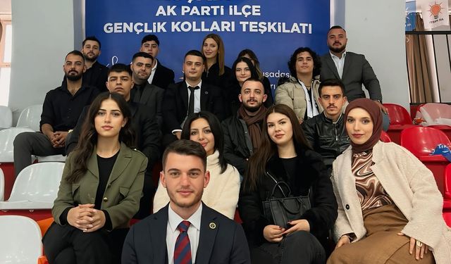 Kuşadası'nın AK gençleri Aydın listesine damga vurdu