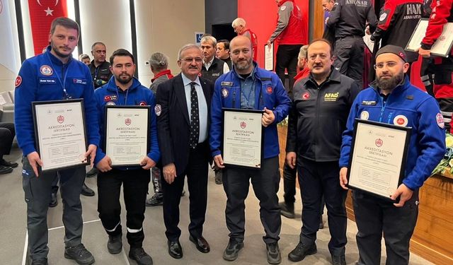 Nazilli Müftülüğü Arama Kurtarma Ekibi sertifikasını aldı