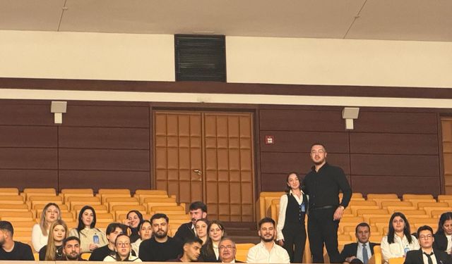 Nazilli'den Ankara’ya giden öğrenciler tarih yazdı: TBMM'de anons edildiler