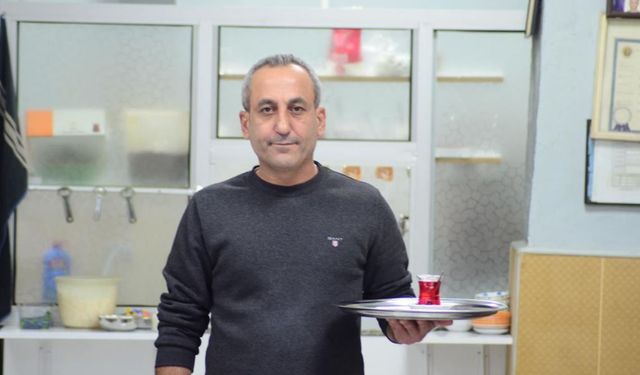 Nazilli'nin şampiyon çaycısı: Çay ocağından çatıya uzanan mesai
