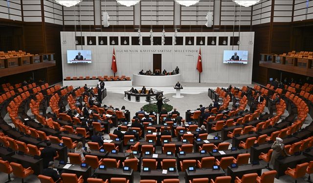 Emekli adaylarını yakından ilgilendiren düzenleme yasalaştı