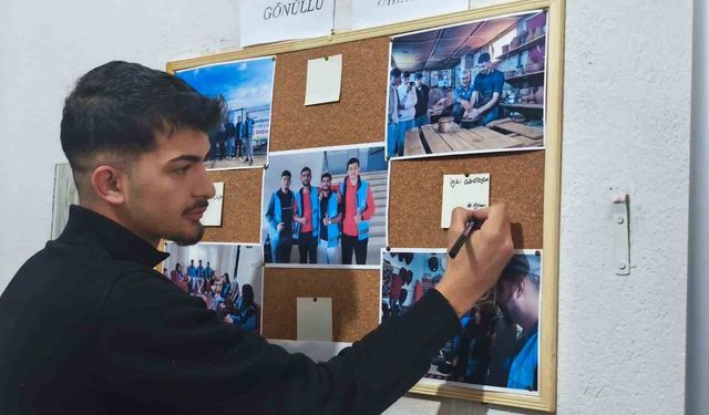 Üniversiteli gençler gönüllülüğe dikkat çekti