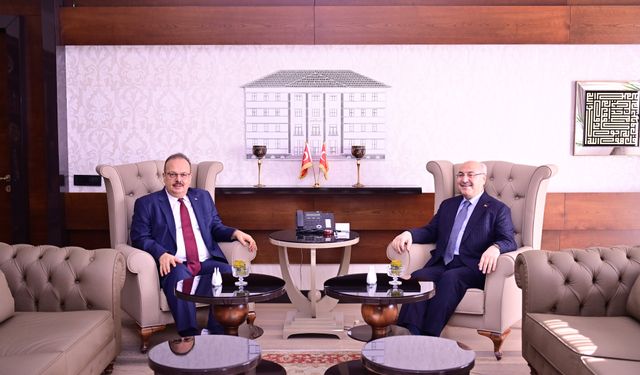 Vali Köşger, Aydın'dan kopamıyor