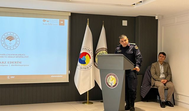 Nazilli Jandarması uyardı: Yüzbaşı Özsoy; 'Kayıtsız işçi tehdit oluşturuyor'