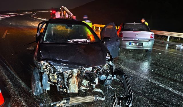 Otobanda can pazarı: Kuyucak’taki kazada 4 kişi yaralandı