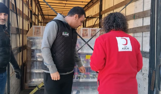 Zeyko Tarım’dan Kızılay’a 1,4 milyon liralık zeytin bağışı