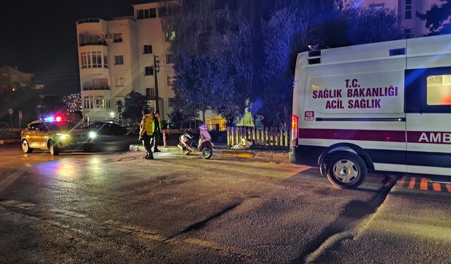 Aydın'da ağaca çarpan alkollü motosikletli yaralandı
