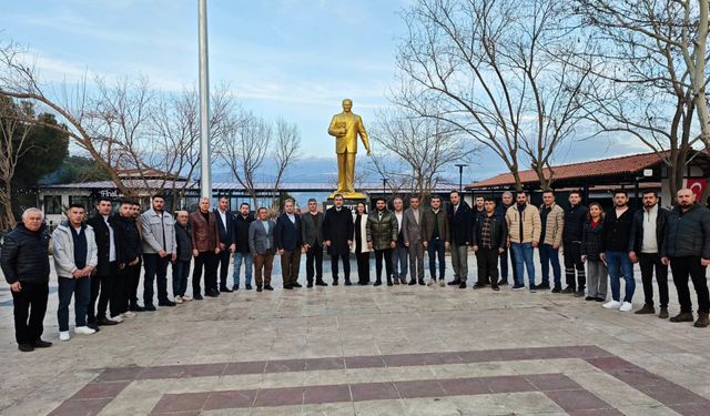 AK Parti İl Başkanı Erdem, Karacasu'da partililerle buluştu