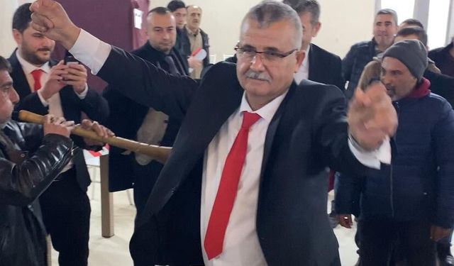 Balat’tan Germencik’te açık ara zafer: Davullu-zurnalı kutlama