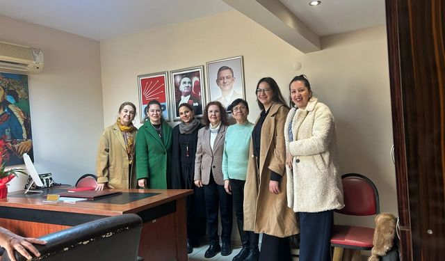 CHP Karacasu Kadın Kollarında değişim: Zeynep Güvendi göreve başladı