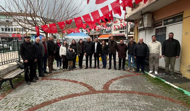 CHP, Koçarlı’yı bayraklarıyla süsledi