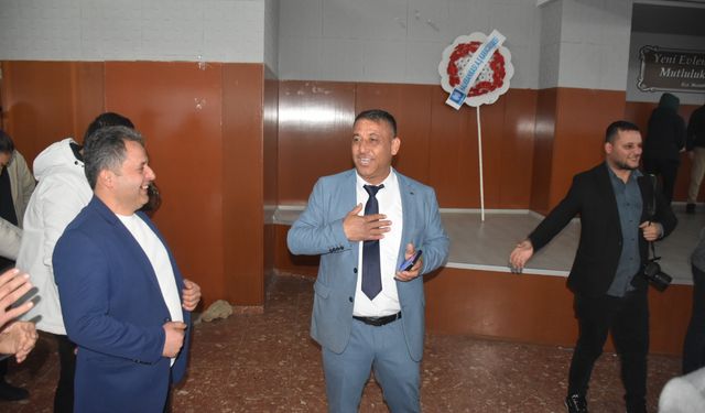 Karacasu'da kazanan Zafer Karabacaklı: Güvenoyu aldı yeniden başkan seçildi