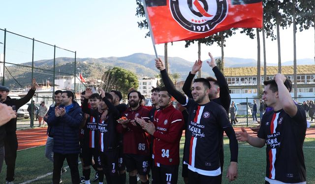 Koçarlı, şampiyonluğu erteledi