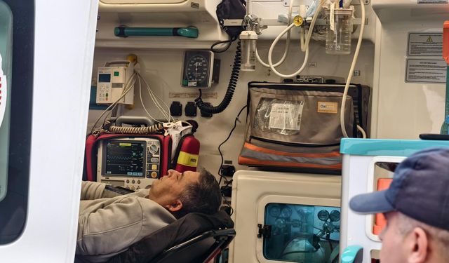 Nazilli’de kan aktı: Husumetlisini bıçaklayıp kaçtı