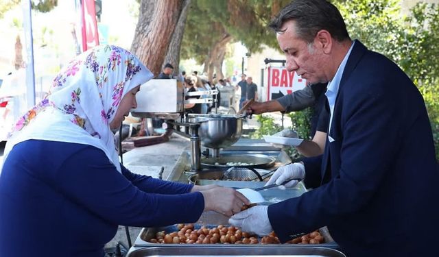 Başkan Yetişkin, depremde hayatını kaybedenleri unutmadı