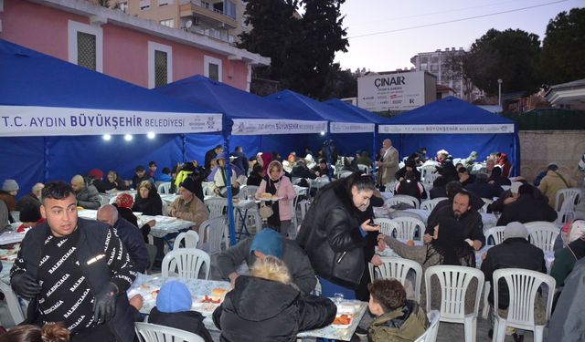 Didim MHP’den iftar yemeği organizasyonu
