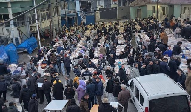 Germencik’te Ramazan dayanışması: Güçlerini birleştirip, aynı sofrada buluştular