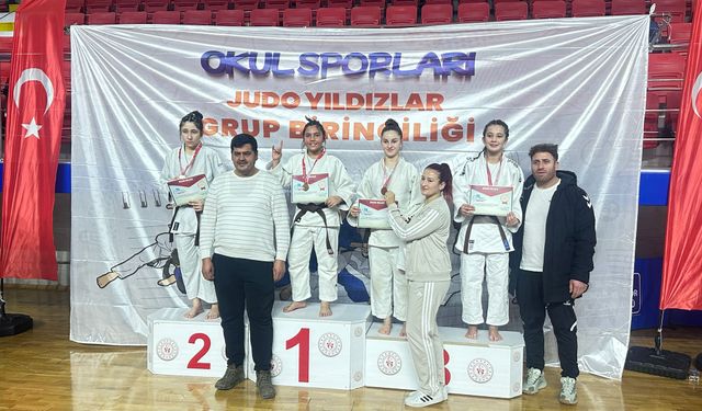 Koçarlı Belediyespor'dan çifte başarı