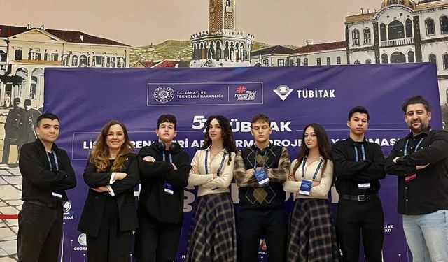 Kuşadalı genç mucitler 'Ege'nin Zirvesi'ne adını yazdırdı