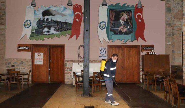 Nazilli Belediyesi’nden iş yeri ilaçlamasına sertifika desteği