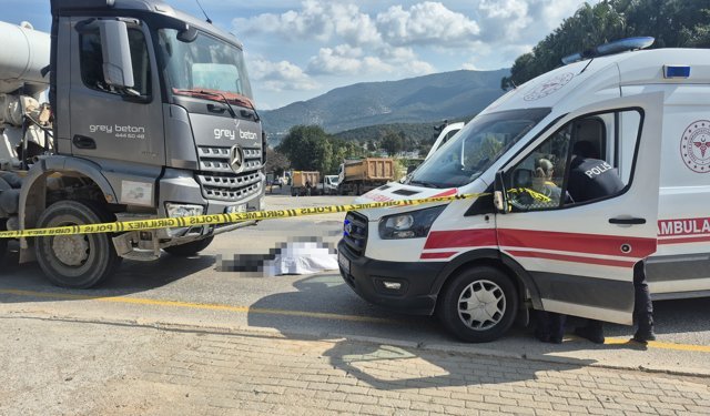 Feci ölüm: Beton mikserinin çarptığı yaya hayatını kaybetti