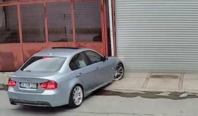 Drift yaparken dükkana girdi