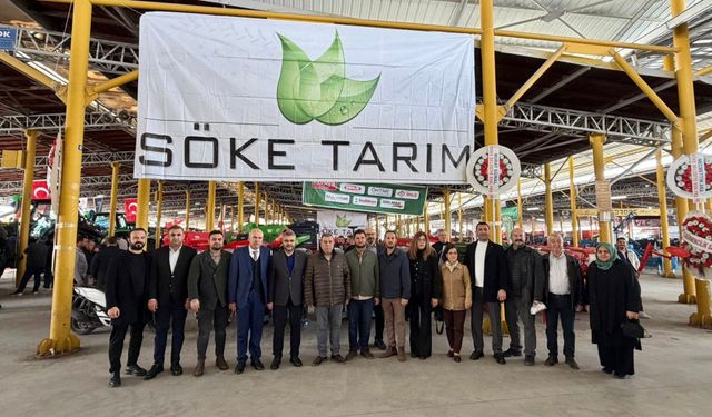 AK Partili Özmen’den Söke Tarım Fuarı’na ziyaret