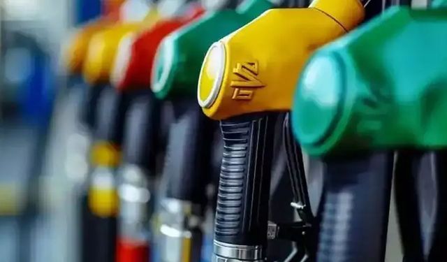 Akaryakıta asrın zammı iptal edildi