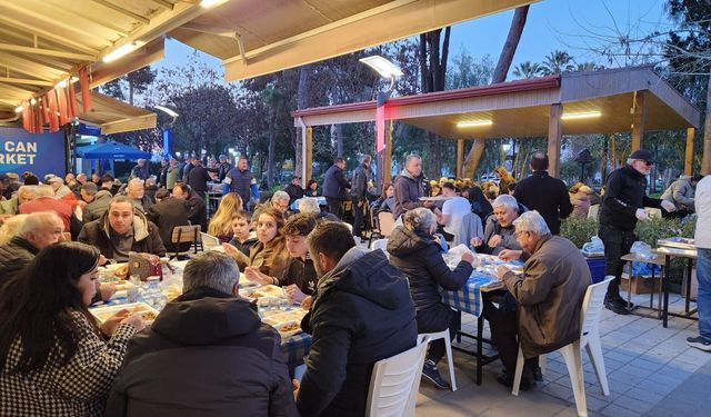 Avcılar Derneği Ramazan bereketini paylaştı